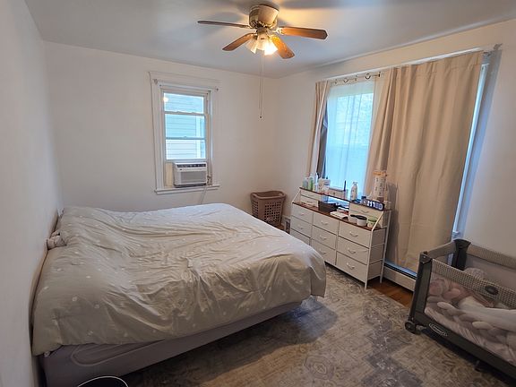 5th image of 40 Lawrence St #1