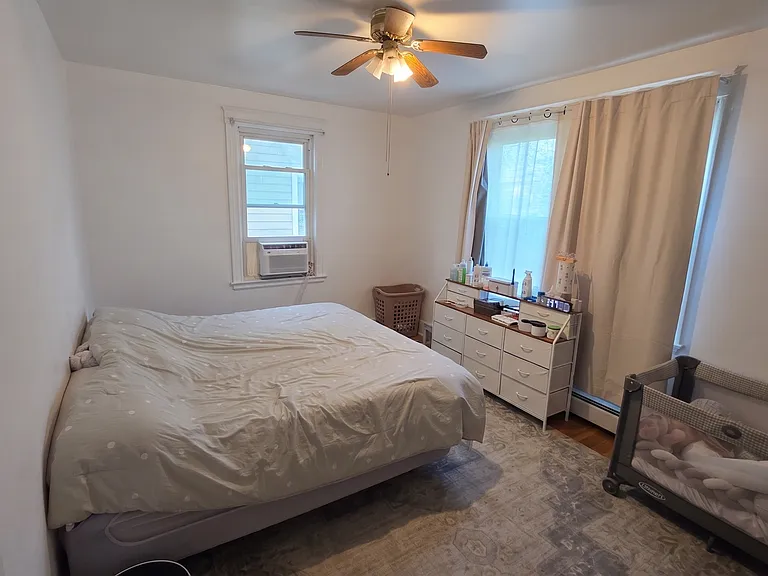 40 Lawrence St #1 — Photo 5