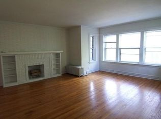 3856 N Leavitt St #2, Chicago, IL 60618