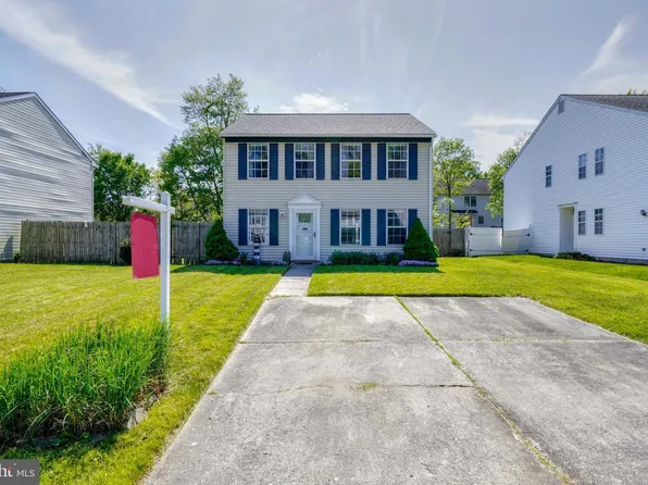 328 Winterberry Dr, Edgewood, MD 21040