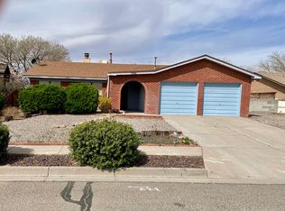 7905 Rough Rider Rd NE, Albuquerque, NM 87109