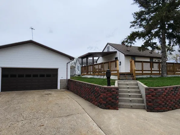 300 Minnesota Ave, Detroit Lakes, MN 56501