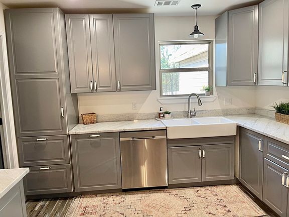 5th image of 310 Fairview Dr