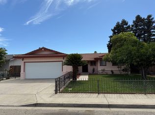 2261 Rochelle Ave, Turlock, CA 95382