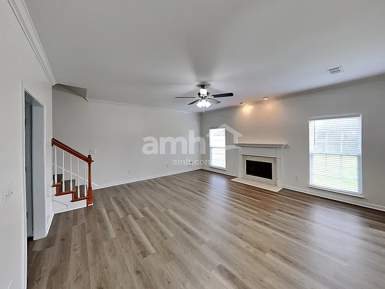 4063 Locerbie Cir — Photo 10