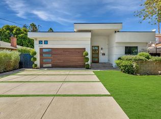 5543 Costello Ave, Van Nuys, CA 91401