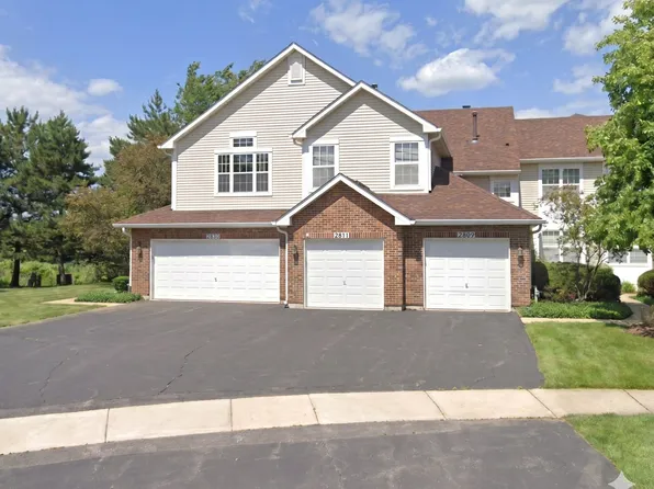2809 Kentshire Ct, Naperville, IL 60564