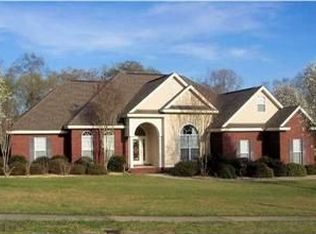 2201 Wynhaven Dr, Prattville, AL 36067