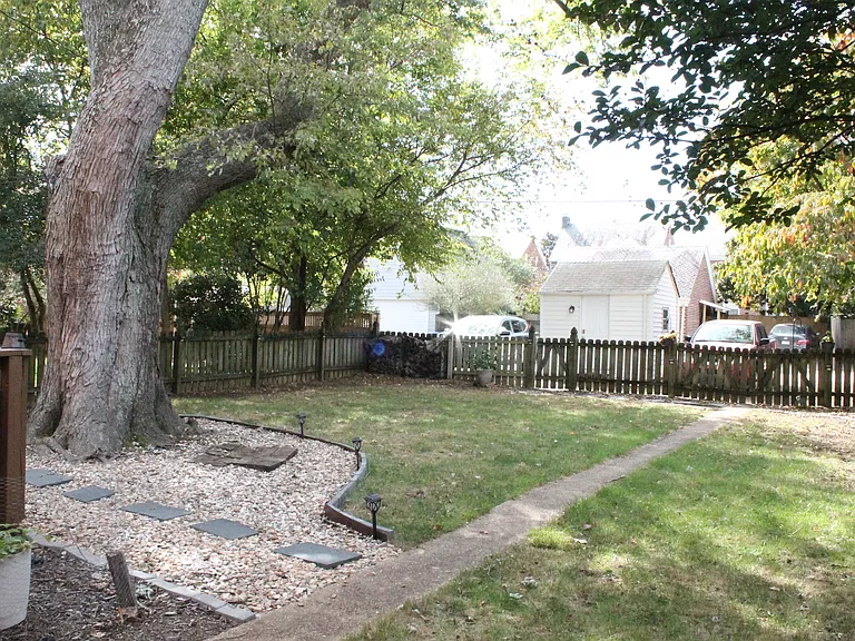 4105 Patterson Ave — Photo 34