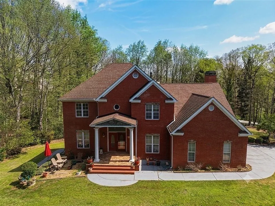 915 Chipley Ct