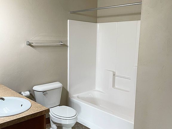 5th image of 3115 W Glenpark Dr #7