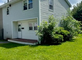 8 Mount Desert Dr, Bangor, ME 04401