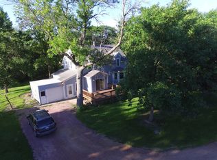 521 9th St S, Mountain Lake, MN 56159