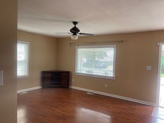 4th image of 1514 Arkansas Ave