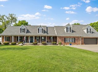 8338 W Cherokee Ln, Fairland, IN 46126