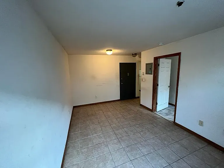 1344 Southern Blvd #2B — Photo 6
