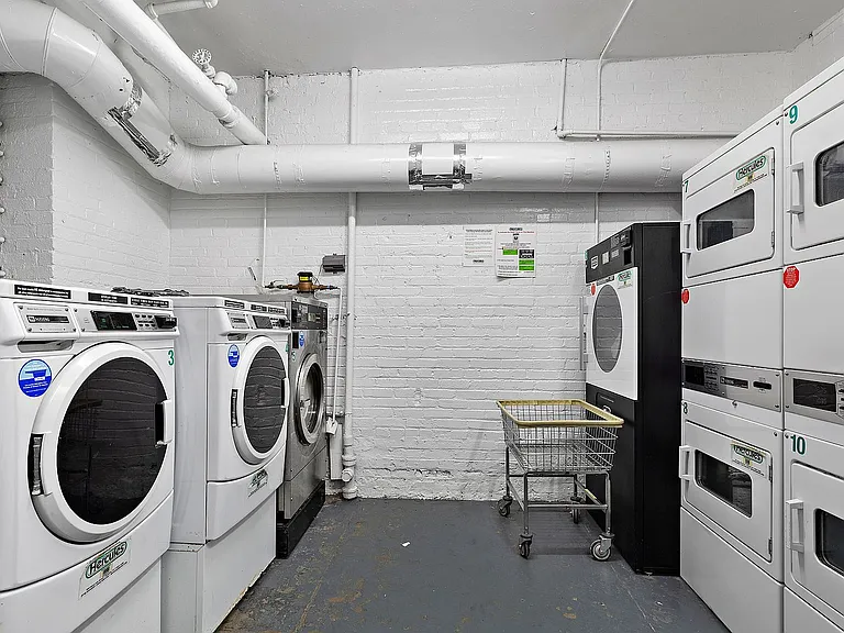 310 E 75th St #4G — Photo 25