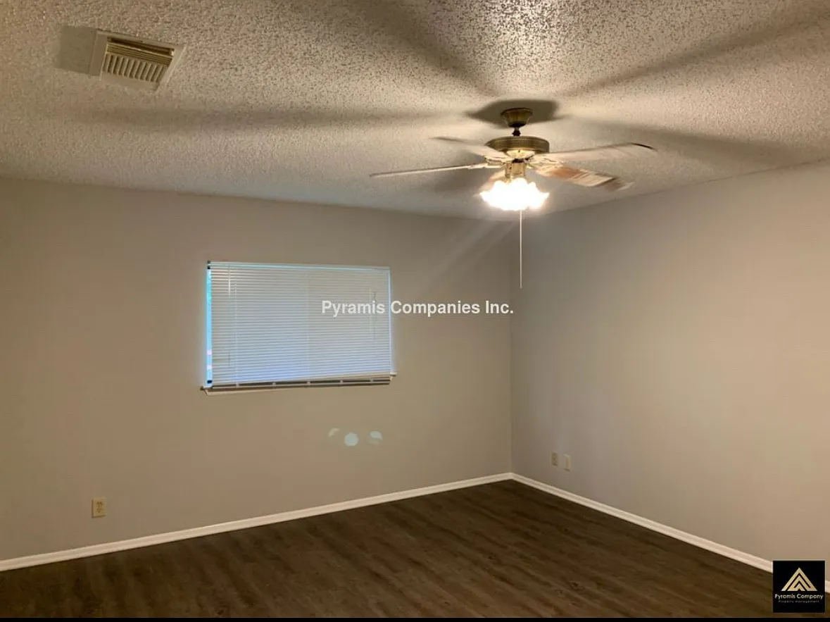 13370 Galicia — Photo 2