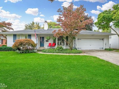 187 Ridgemont Rd, Grosse Pointe Farms, MI, 48236