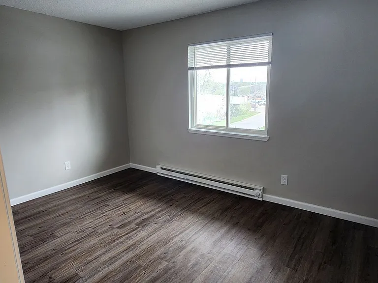 3700 Martin Luther King Jr Pkwy — Photo 4