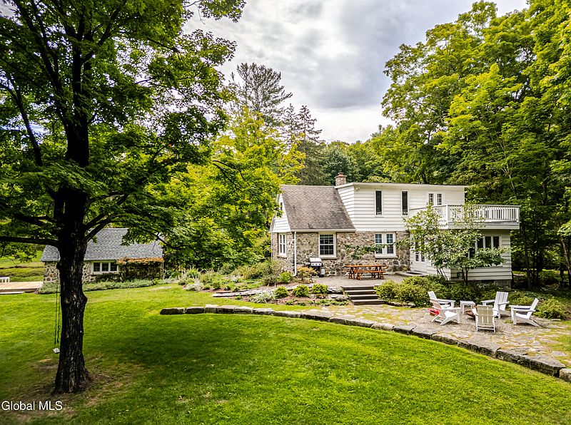 3rd image of 111 Miller Road