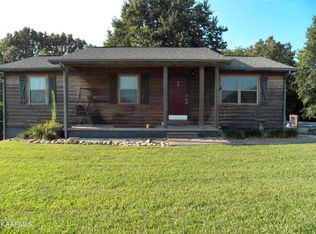 9563 Steekee School Rd, Loudon, TN 37774