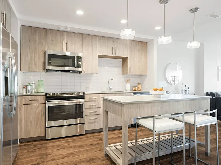 F1RST Residences — Photo 16