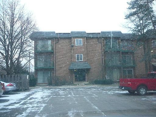1st image of 1037 Buccaneer Dr APT 4