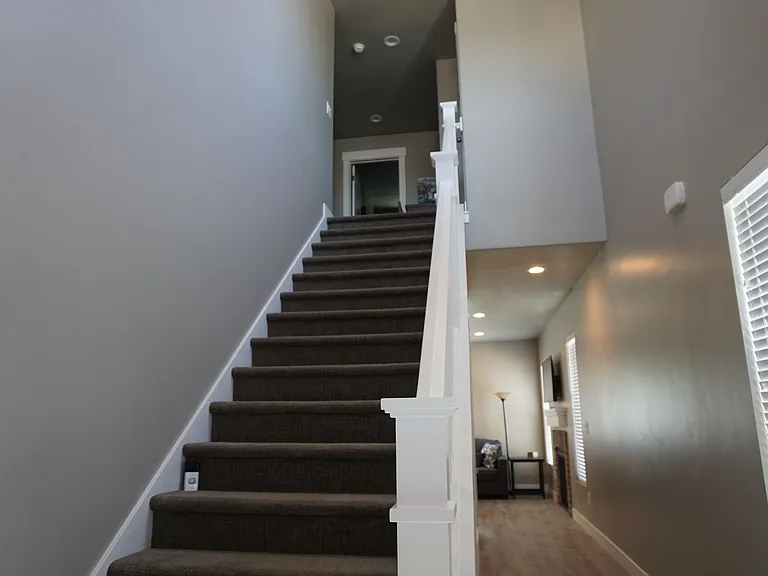 719 E Ryder Park Ln — Photo 12