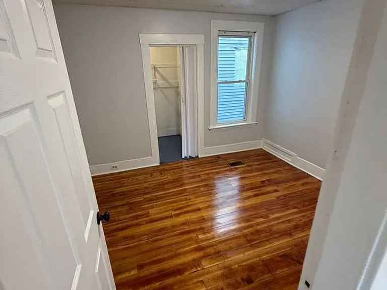 664 Main St — Photo 15
