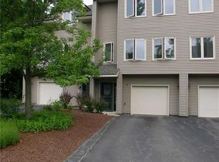 202 Holley Ln, Woonsocket, RI 02895