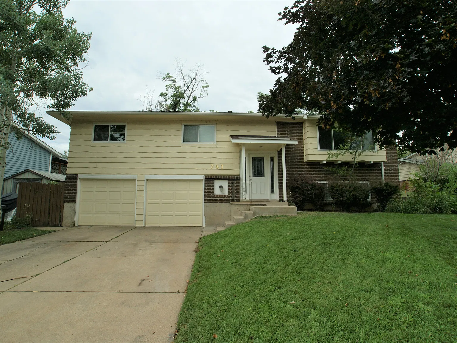 5 bed, $6,055 — Photo 2