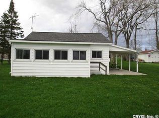 25292 Indian Point Rd, Chaumont, NY 13622