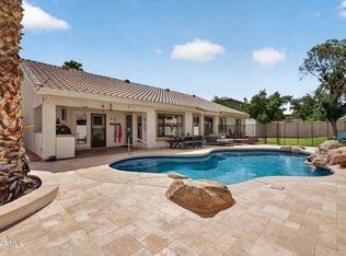 2734 E VISTA Drive, Phoenix, AZ 85032