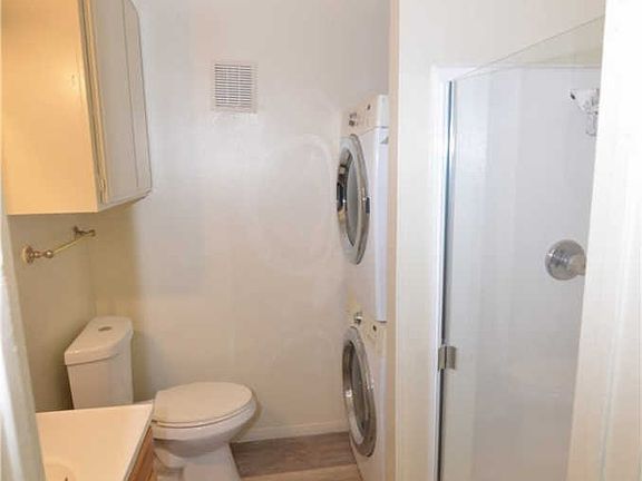 5th image of 5830 Benner St APT 201