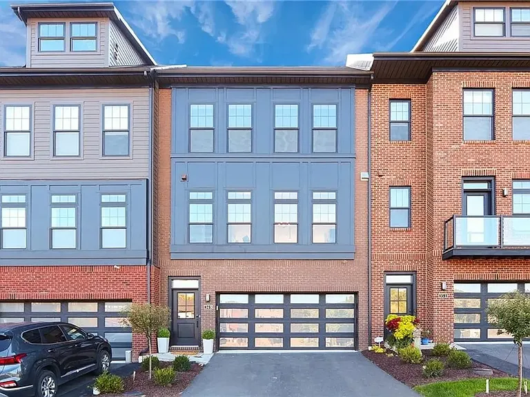 349 Azalea Dr — Photo 4