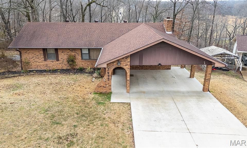 1st image of 2855 Lakeside Dr