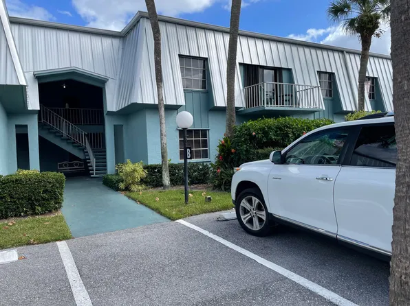 950 S Kanner Hwy APT B7, Stuart, FL 34994