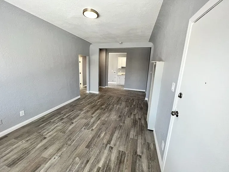 6730 Malabar St #7 — Photo 8