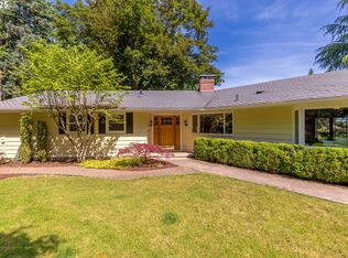 2235 Hillside Dr, Lake Oswego, OR 97034