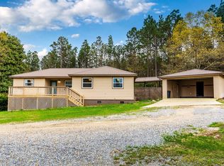 28 Dobby Ln, Hattiesburg, MS 39402