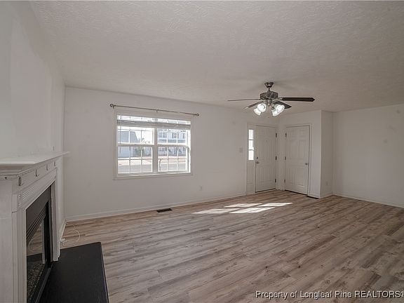 5th image of 1507 Royal Springs St