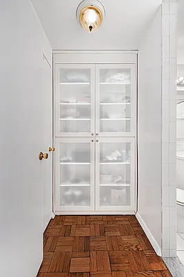 Rented by Compass | media 10