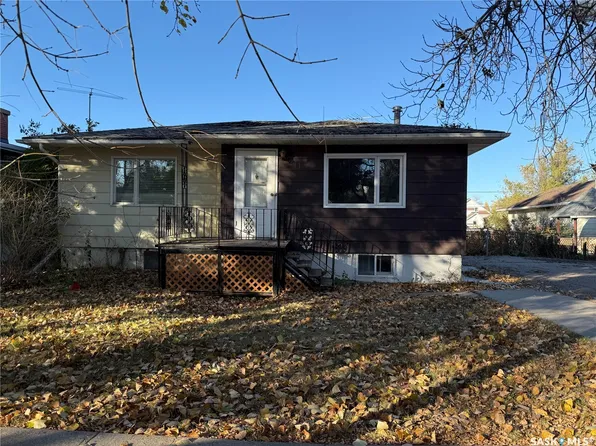 211 Little Flower Avenue, Rosetown, SK S0L 2V0