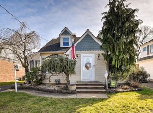 314 Walnut St, Middlesex, NJ 08846