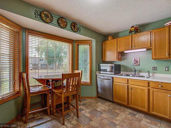 2nd image of 2323 Londin Ln E