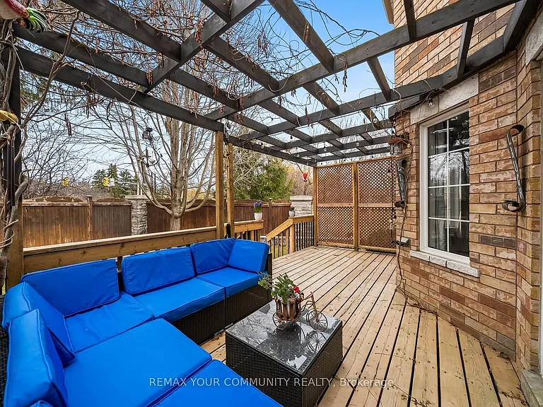 31 Marinucci Ct — Photo 44