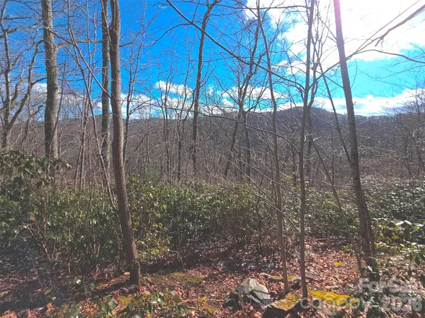 550 Sky Dr #12A, Maggie Valley, NC 28751