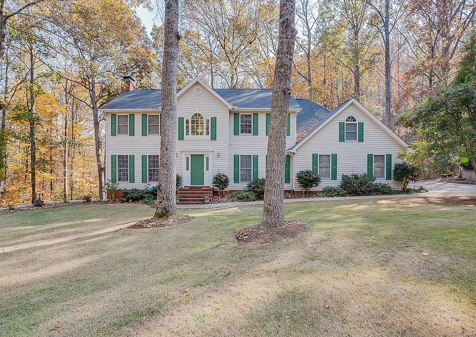 1st image of 4530 Holly Forest Dr