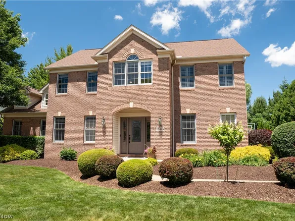20324 Kylemore Dr, Strongsville, OH 44149